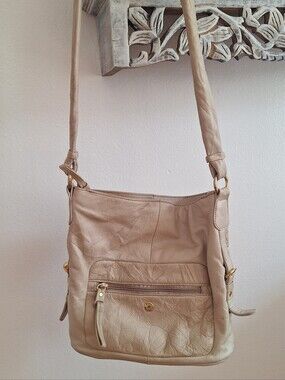Stone Mountain Accessories Beige Leather Crossbody Bag with Gold Hardware